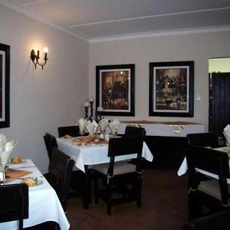 Hadassa Guest House Otjiwarongo Exterior photo