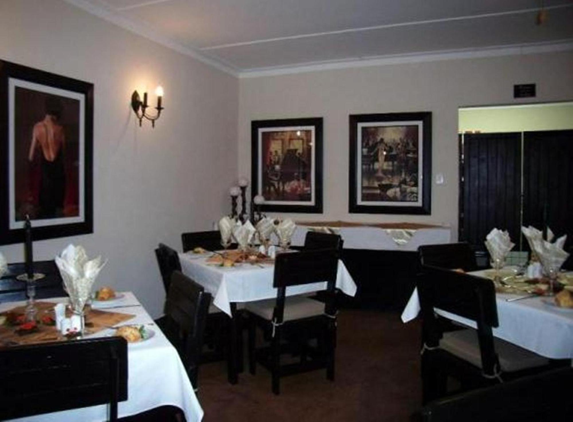 Hadassa Guest House Otjiwarongo Exterior photo
