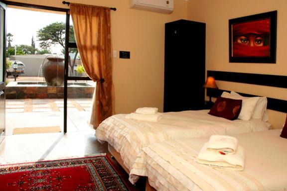Hadassa Guest House Otjiwarongo Exterior photo